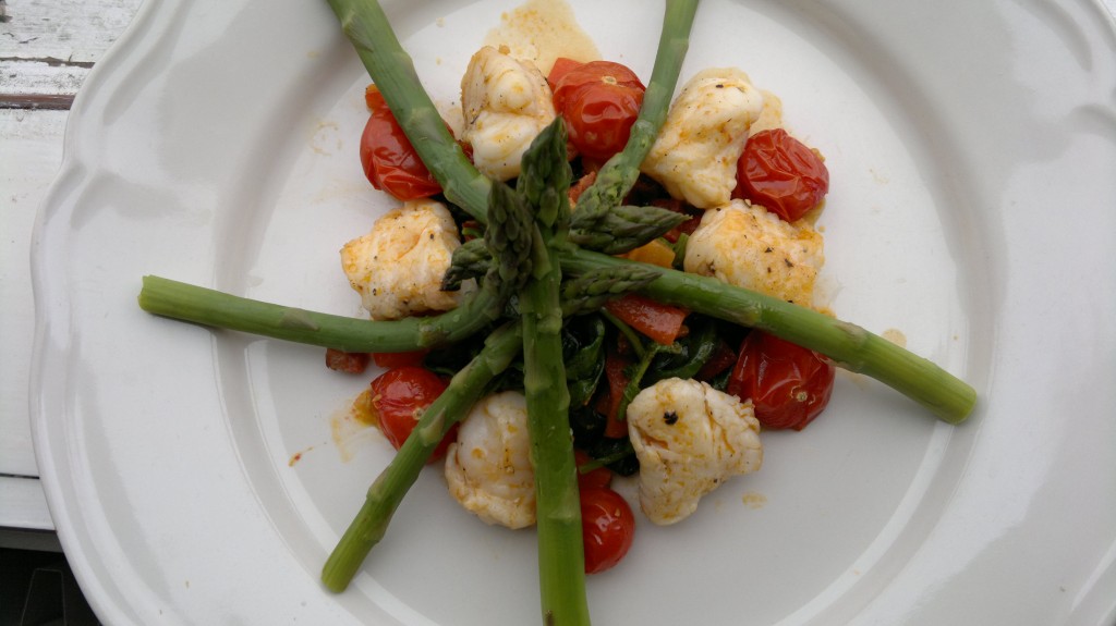 Monkfish with asparagus ,orache, toms